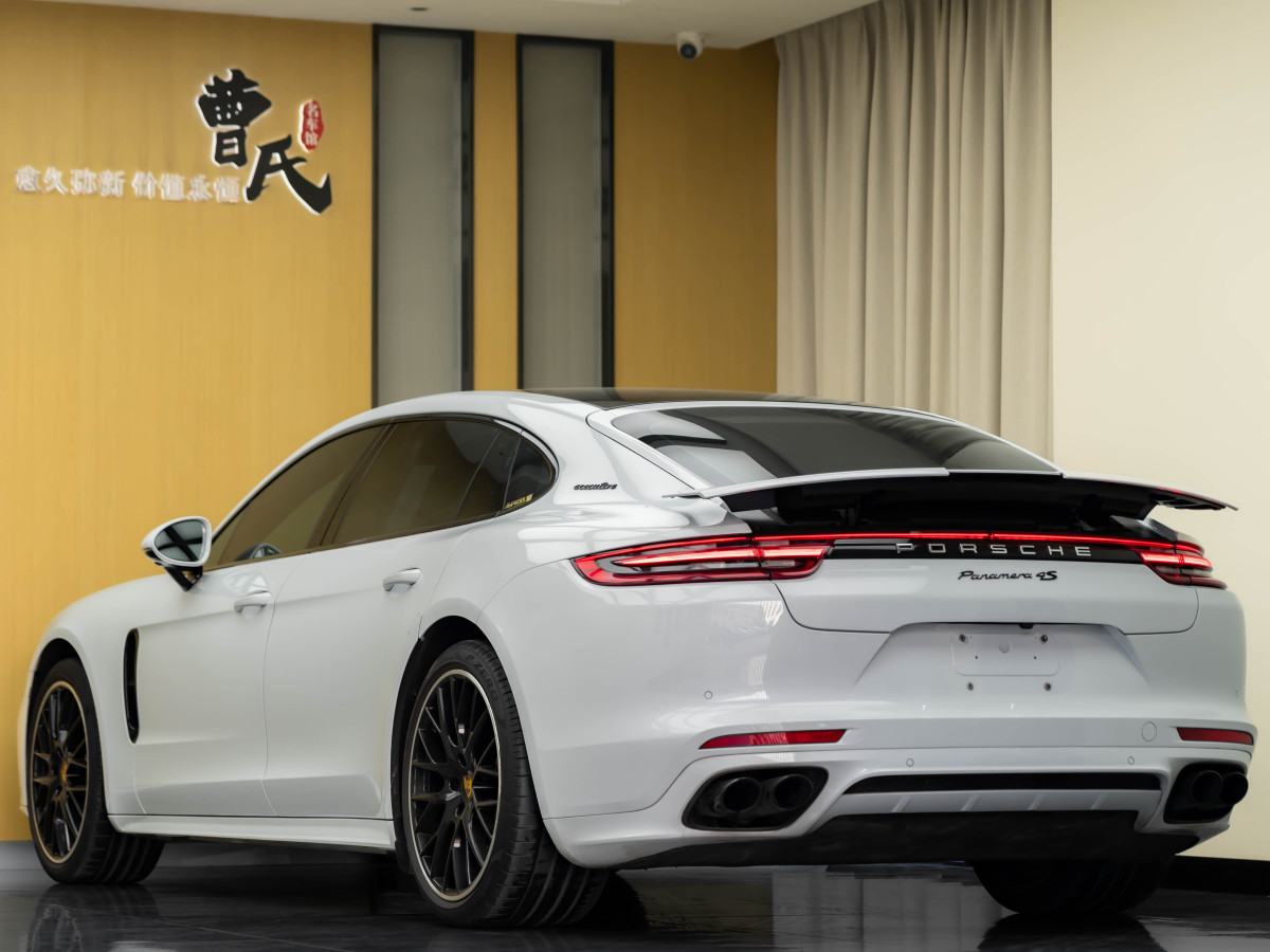 保時(shí)捷 Panamera  2017款 Panamera 4 行政加長版 3.0T圖片