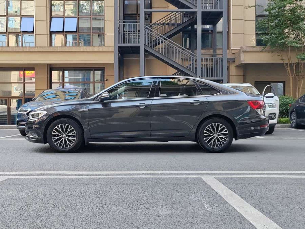 大眾 速騰  2021款 200TSI DSG舒適智聯(lián)版圖片