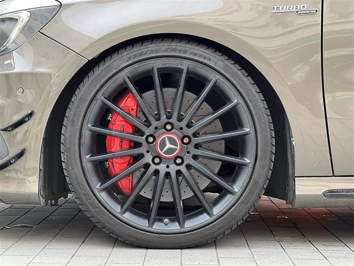 奔馳 奔馳A級(jí)AMG  2014款 AMG A 45 4MATIC圖片