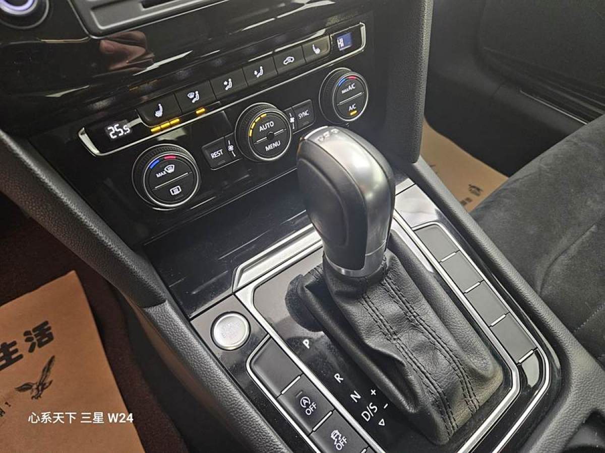 大眾 邁騰  2017款 330TSI DSG 豪華型圖片