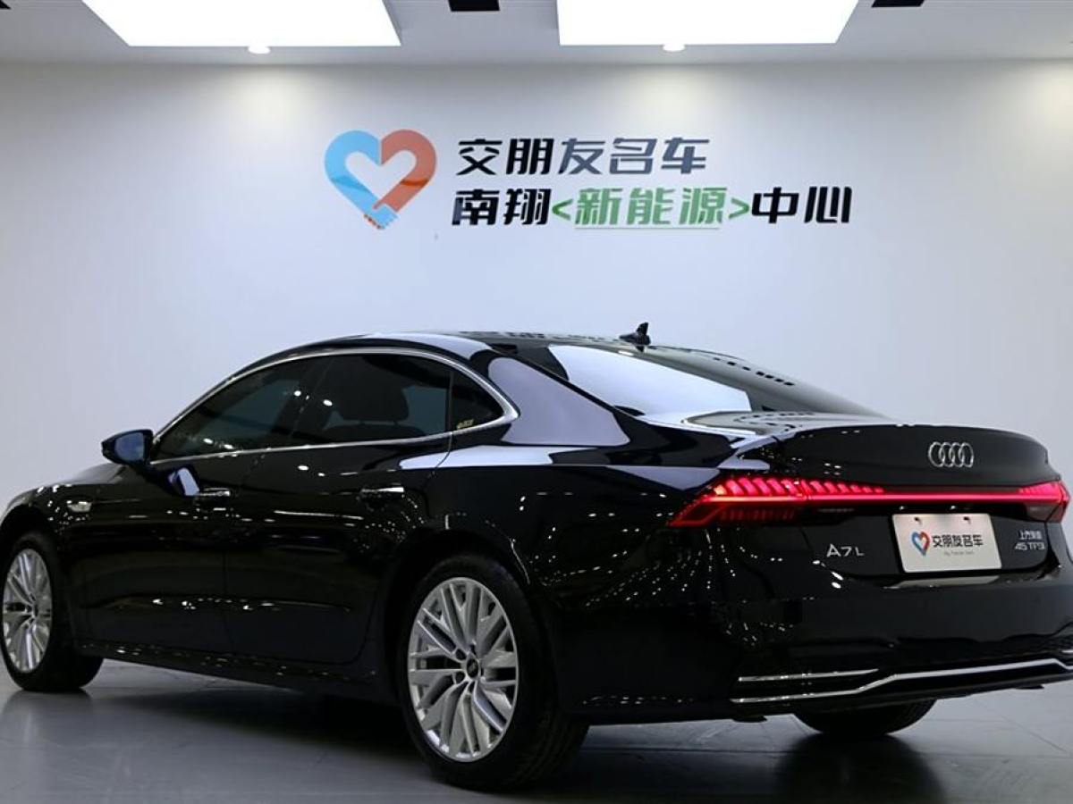 奧迪 奧迪A7L  2024款 45TFSI S-line 筑夢型 流晶套裝圖片