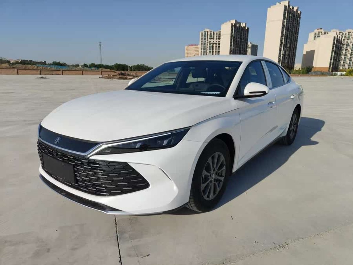 比亞迪 秦L  2024款 DM-i 80KM領(lǐng)先型圖片