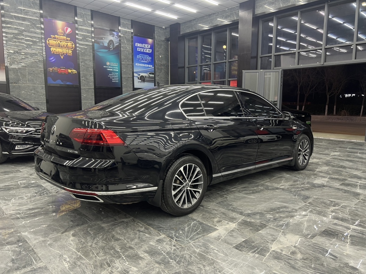 大眾 邁騰  2020款 330TSI DSG 領(lǐng)先型圖片