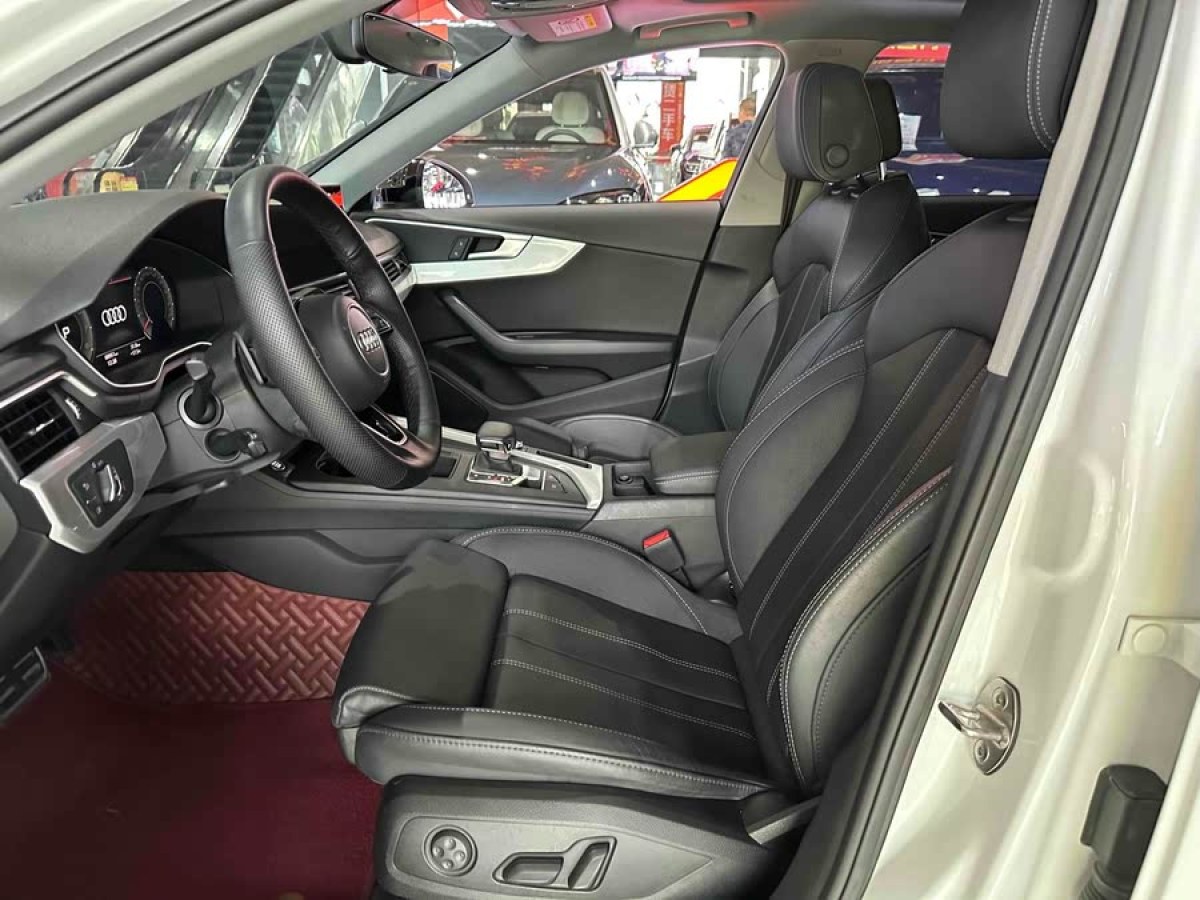 奧迪 奧迪A4L  2020款 40 TFSI 時(shí)尚動(dòng)感型圖片