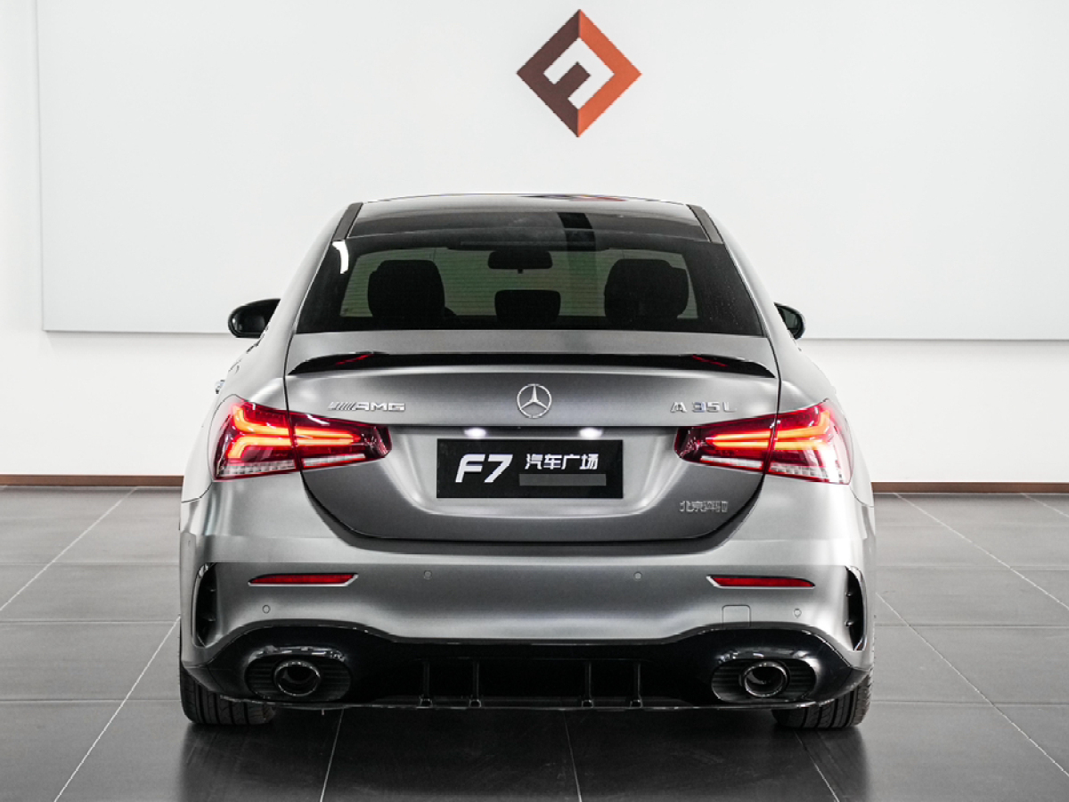 奔馳 奔馳A級AMG  2020款 AMG A 35 4MATIC圖片