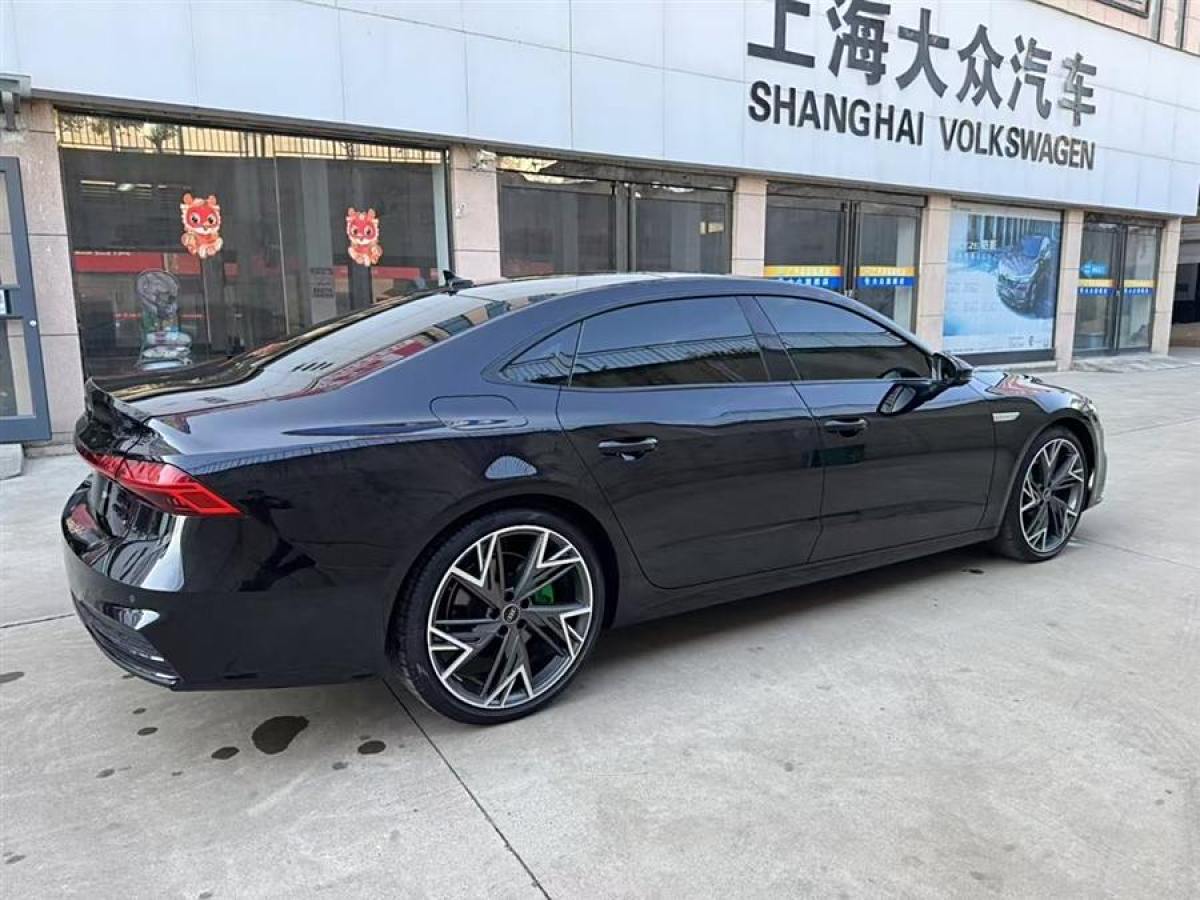 奧迪 奧迪A7L  2024款 45 TFSI quattro S-line 黑武士版圖片