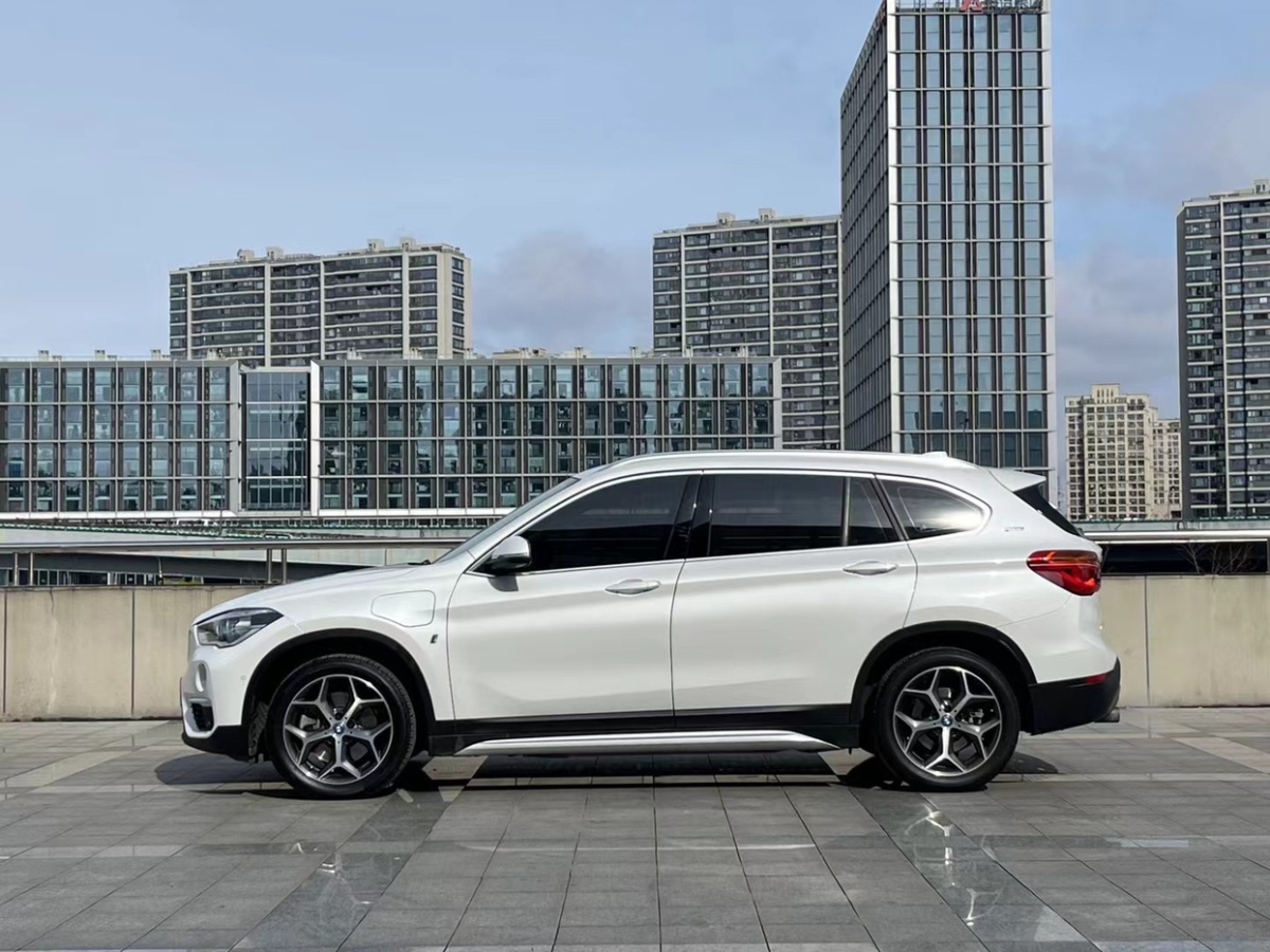 寶馬 寶馬X1新能源  2018款 xDrive25Le 豪華型圖片