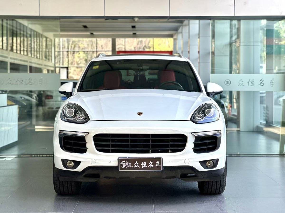 保時(shí)捷 Cayenne  2016款 Cayenne 3.0T圖片