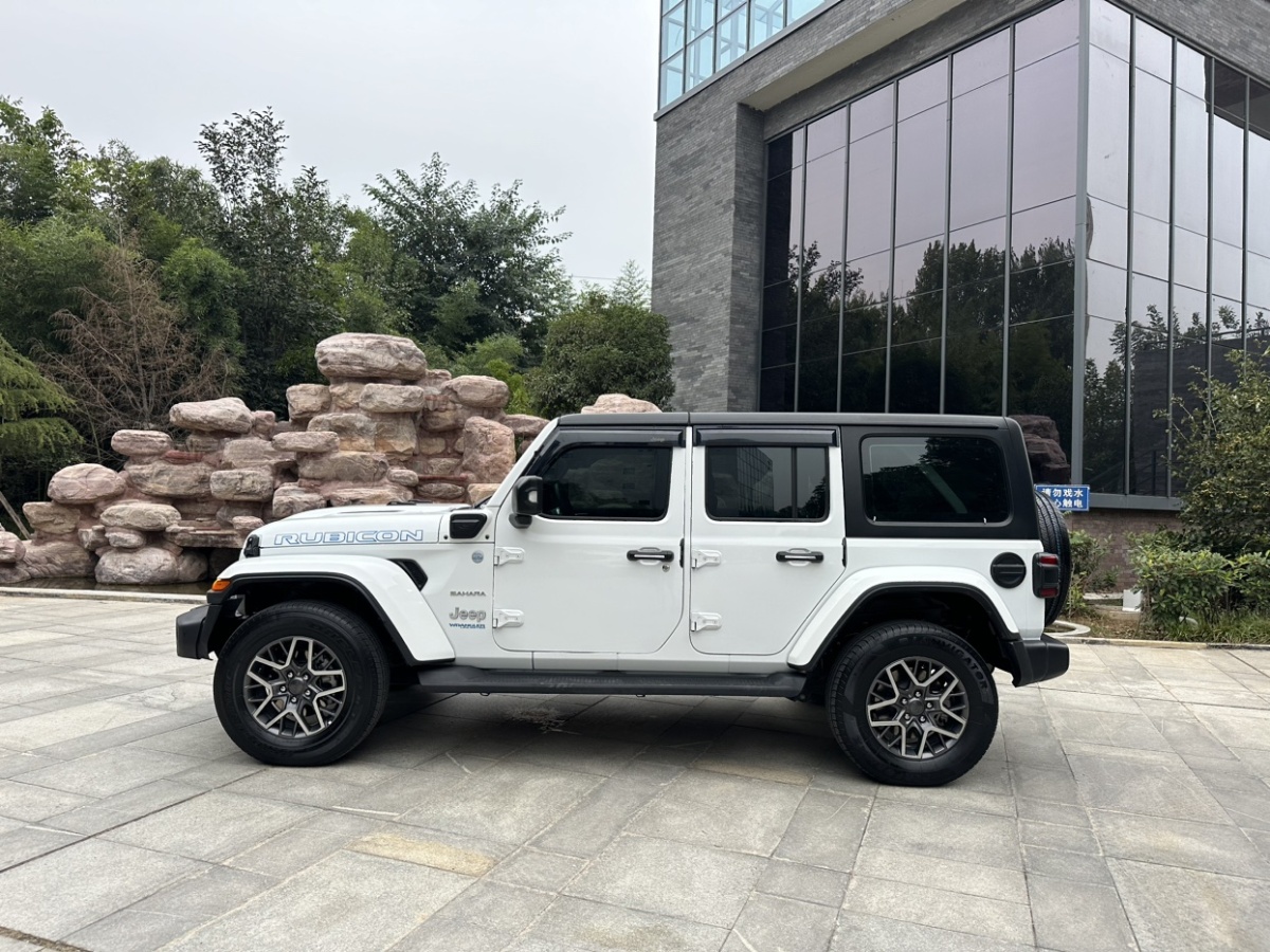 Jeep 牧馬人新能源  2021款 四門 2.0T 4xe 撒哈拉圖片