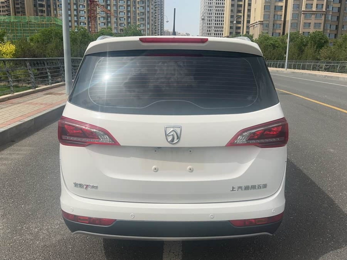 寶駿 730  2021款 1.5L 手動(dòng)時(shí)尚型 7座圖片
