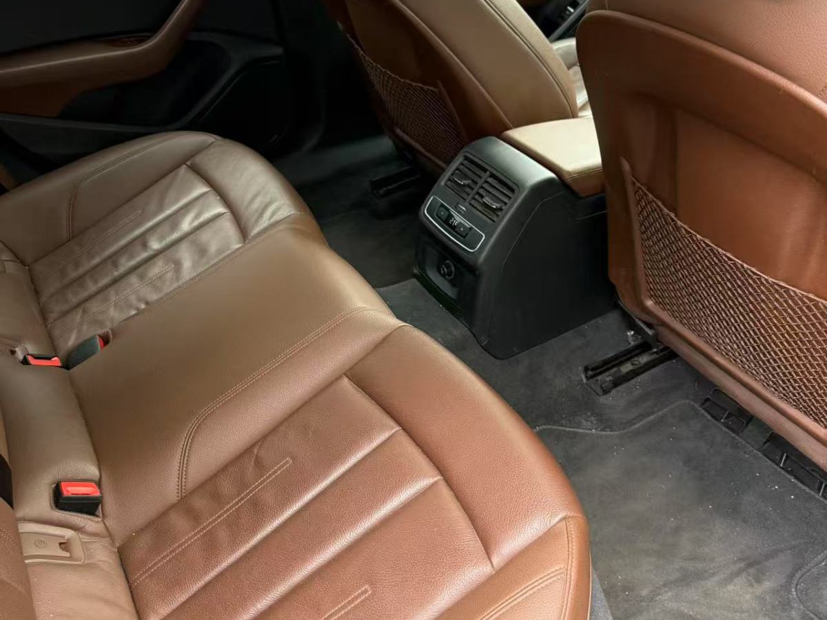 奧迪 奧迪A5  2019款 Sportback 40 TFSI 時(shí)尚型圖片