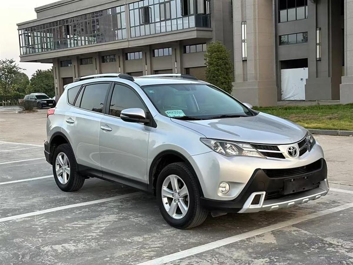 豐田 RAV4榮放  2013款 2.0L CVT兩驅(qū)都市版圖片