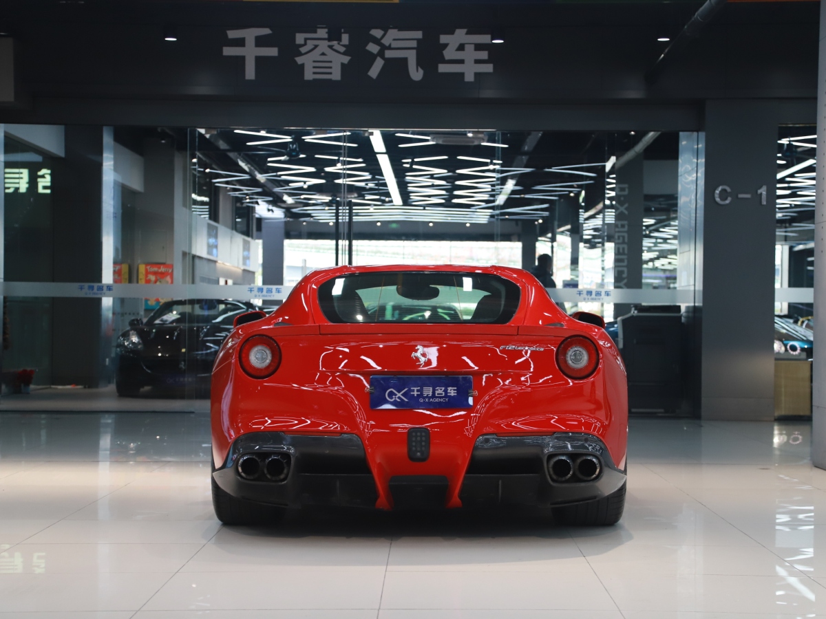 法拉利 F12berlinetta  2013款 6.3L 標(biāo)準(zhǔn)型圖片