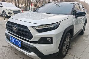 RAV4榮放 豐田 2.0L CVT四驅(qū)探險Plus版