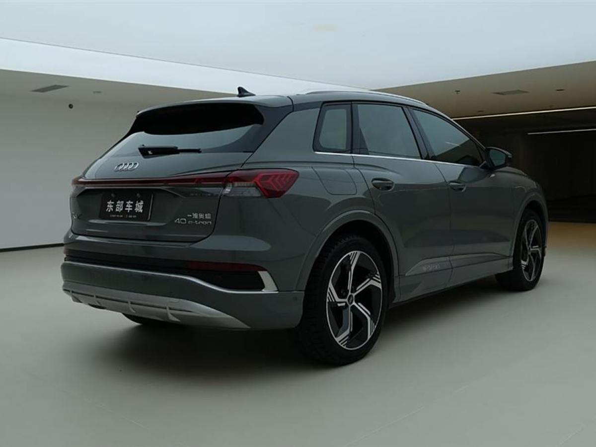 奧迪 奧迪Q4 e-tron  2022款 40 e-tron 先享版圖片