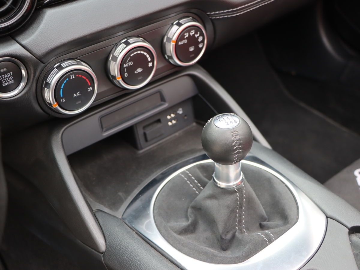 馬自達(dá) MX-5  2009款 2.0圖片
