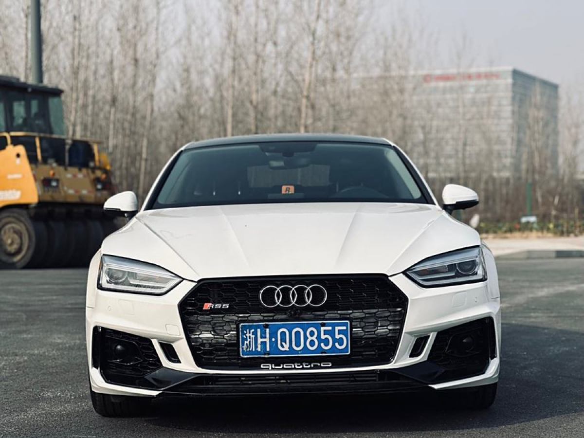 奧迪 奧迪A5  2017款 Coupe 40 TFSI 時(shí)尚型圖片