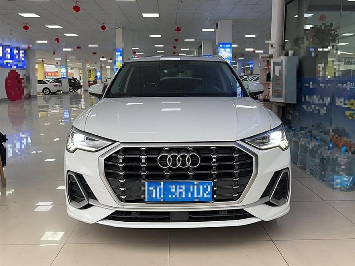 奧迪 奧迪Q3  2019款  35 TFSI 時尚動感型圖片