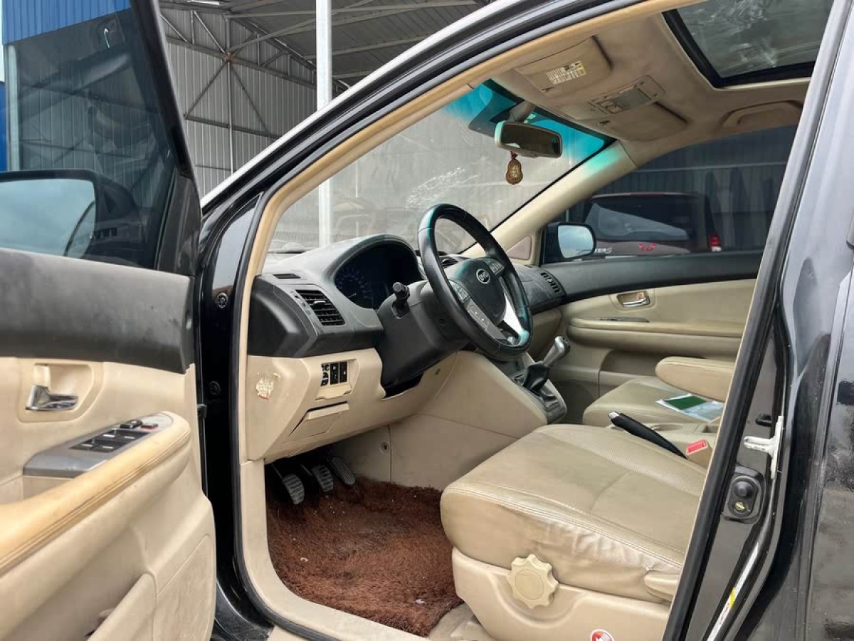 比亞迪 S6  2011款 2.0L 手動(dòng)豪華型圖片