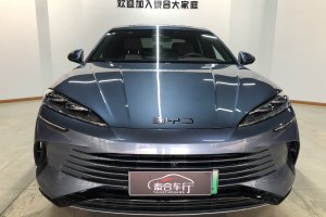 海豹 比亚迪 DM-i 1.5L 121km 尊贵型