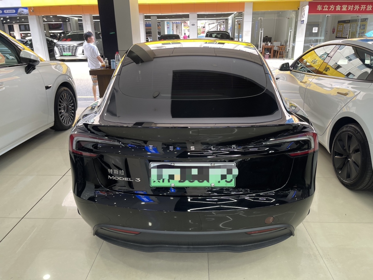 特斯拉 Model 3  2023款 煥新版 后輪驅(qū)動(dòng)圖片