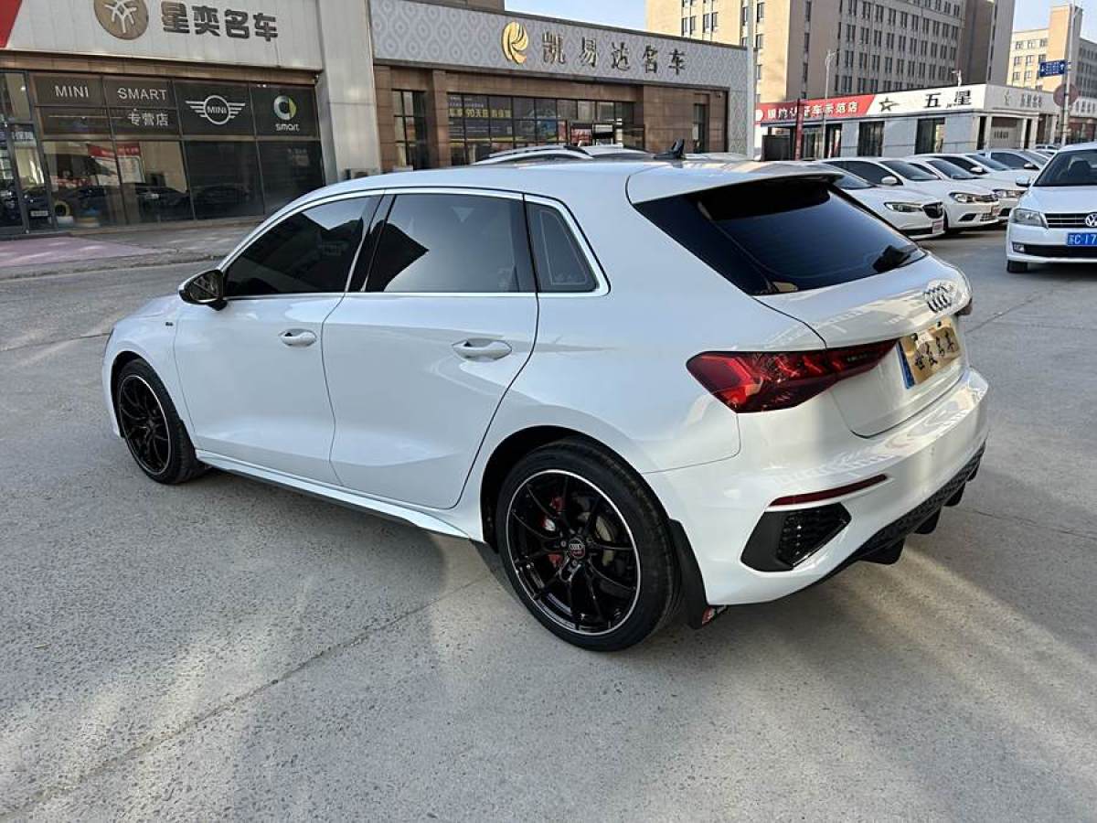 奧迪 奧迪A3  2021款 Sportback 35 TFSI 進(jìn)取致雅型圖片