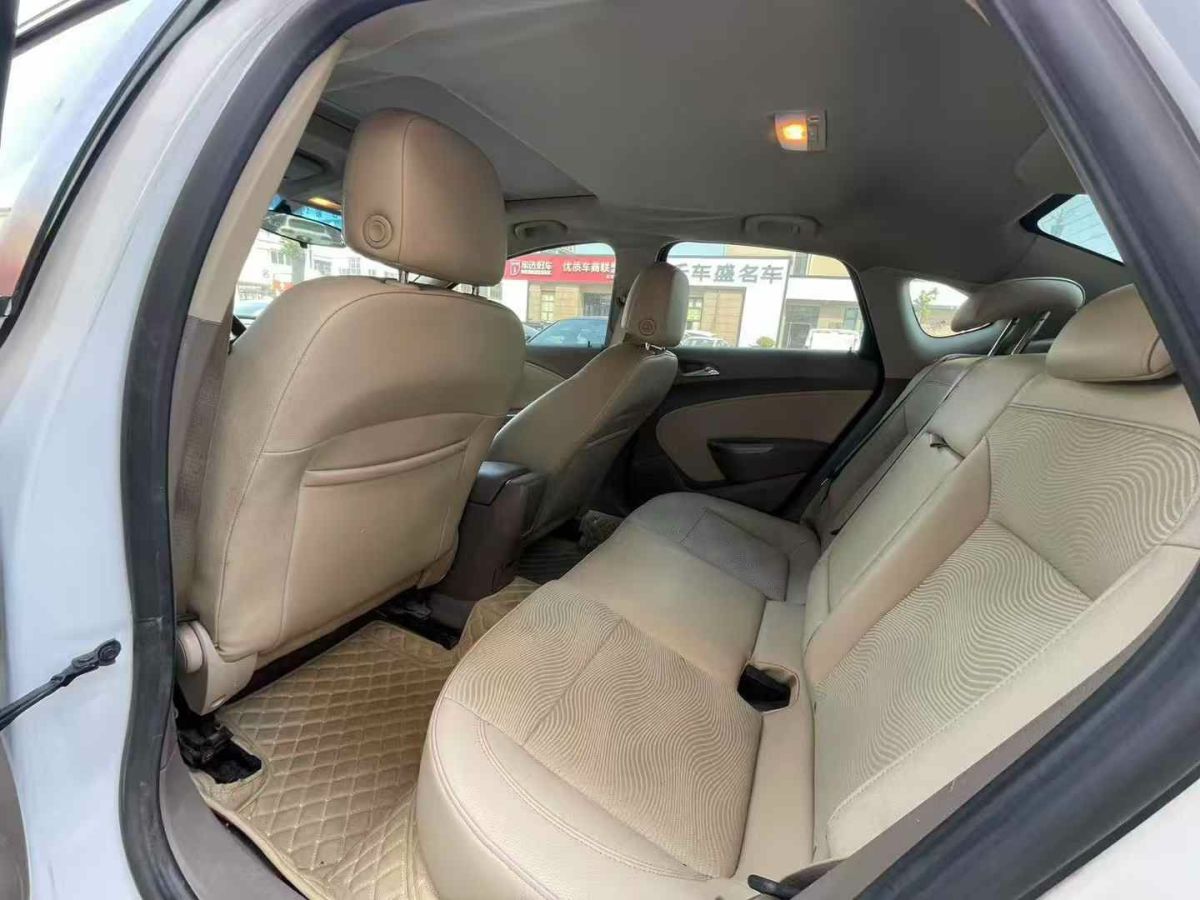 別克 GL8  2014款 3.0L GT豪華商務(wù)豪雅版圖片