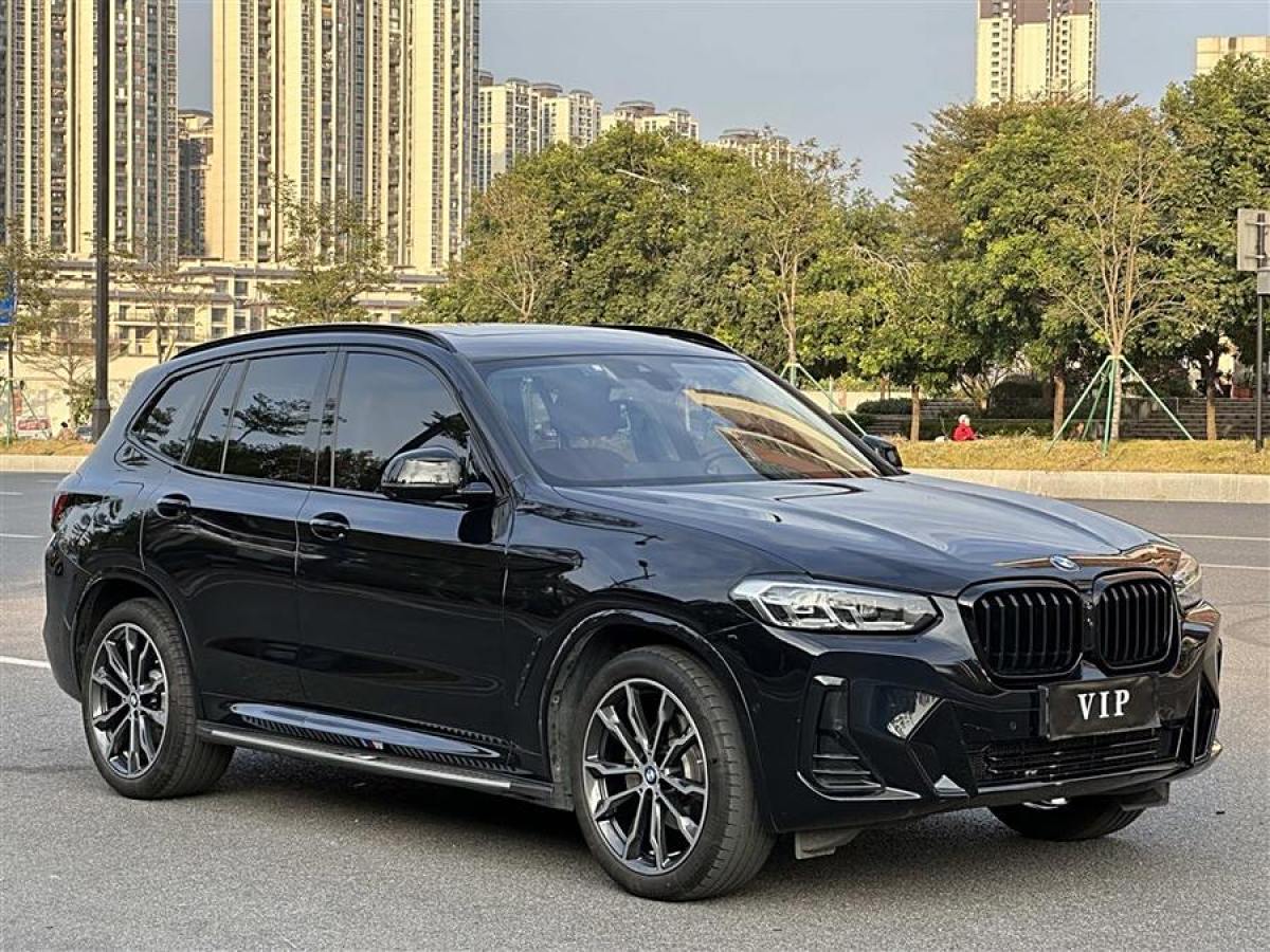 寶馬 寶馬X3  2023款 xDrive30i 領(lǐng)先型 M曜夜套裝圖片