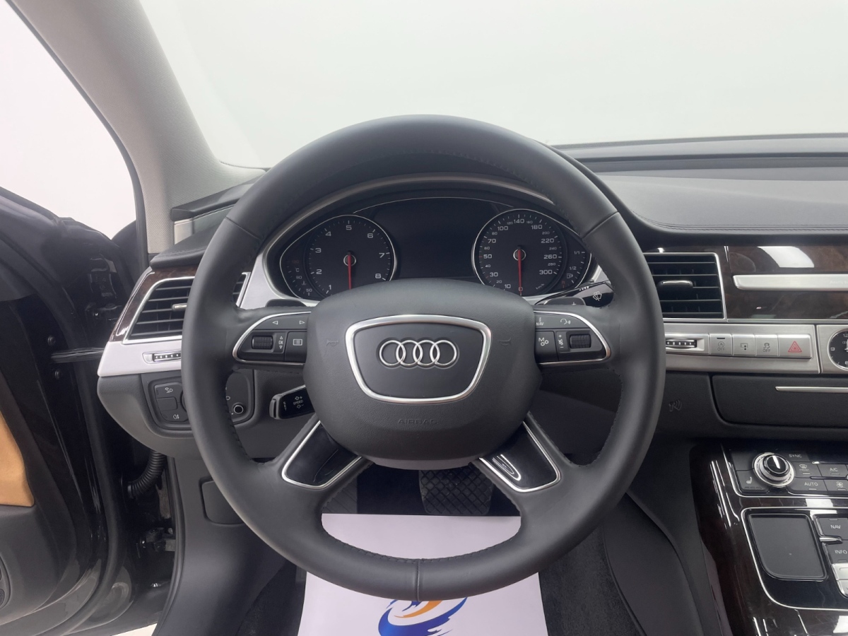 奥迪 奥迪A8  2017款 A8L 45 TFSI quattro卓越先锋典藏版图片