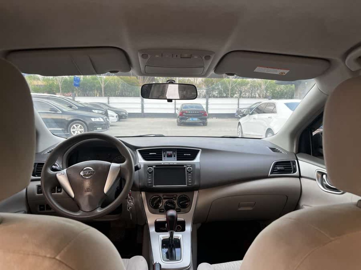 日產(chǎn) 軒逸  2012款 1.6XE CVT舒適版圖片