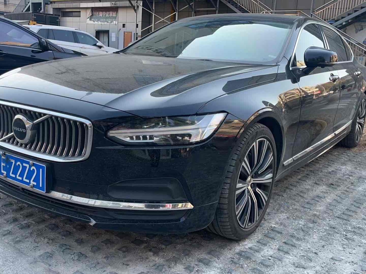 沃爾沃 S90  2022款 B5 智遠(yuǎn)豪華版圖片