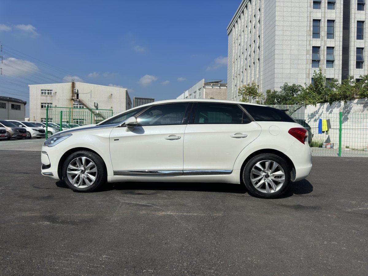 DS DS 5  2015款 1.6T 豪華版THP160圖片