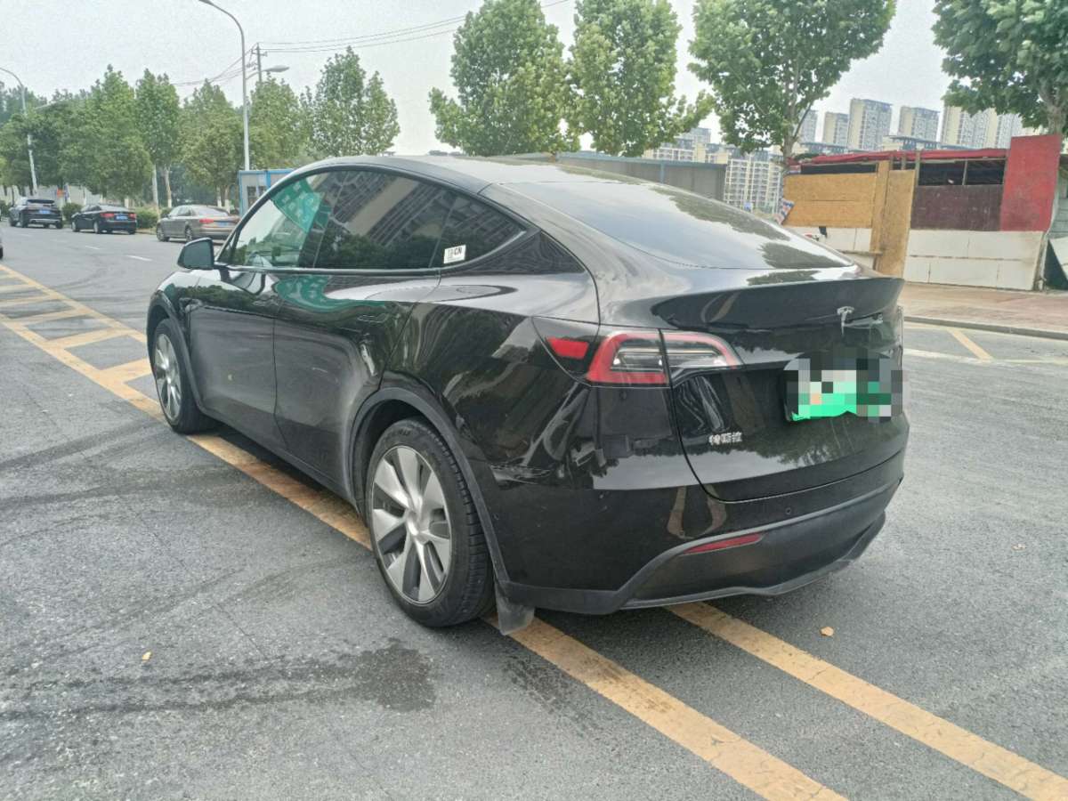 特斯拉 Model Y  2022款 后驅(qū)版圖片