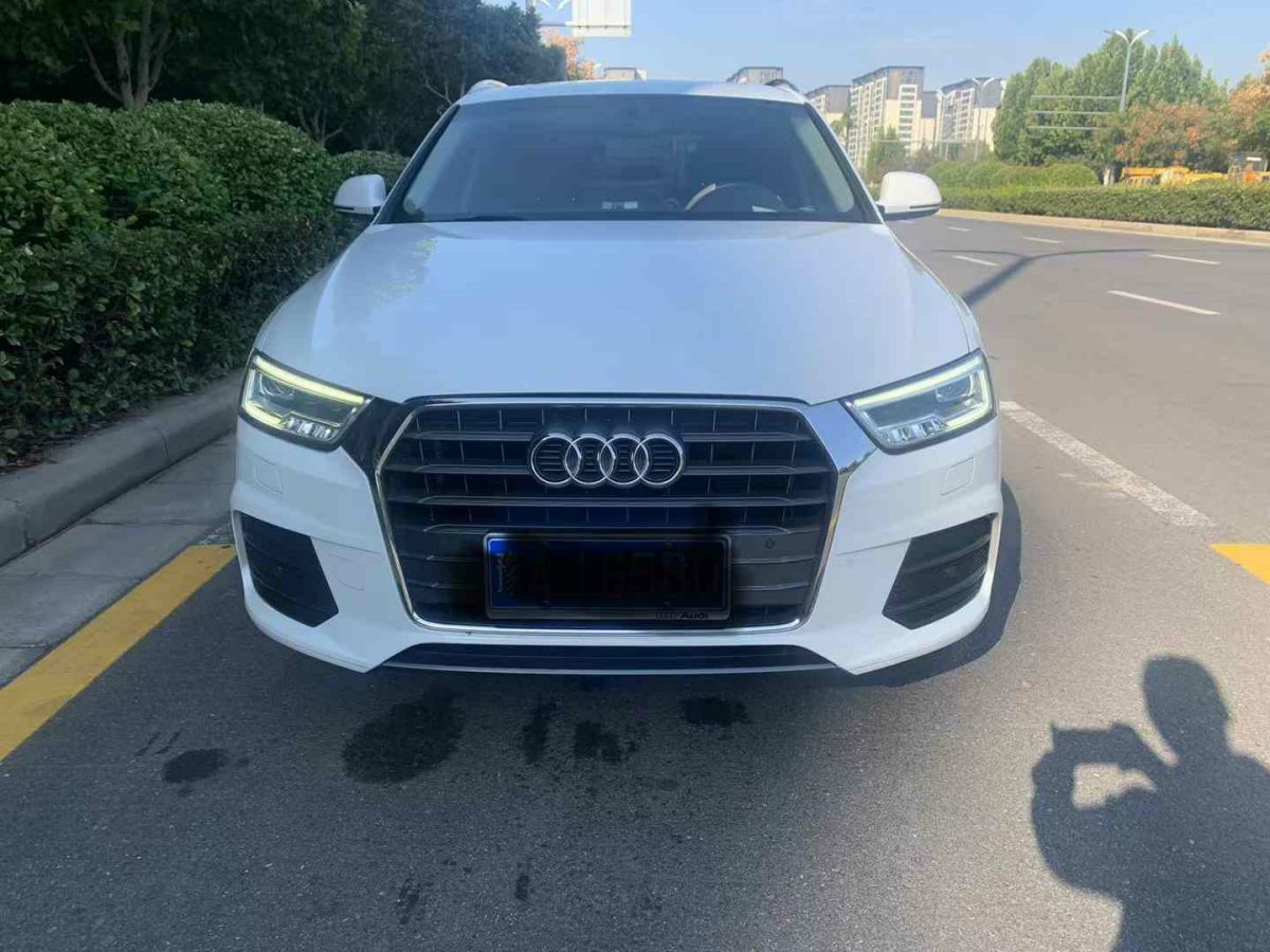 奧迪 奧迪Q3  2019款  35 TFSI 進(jìn)取動感型圖片