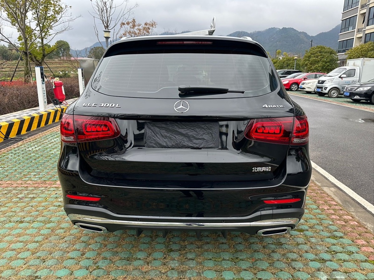 奔馳 奔馳GLC  2022款 改款 GLC 300 L 4MATIC 動感型臻藏版圖片