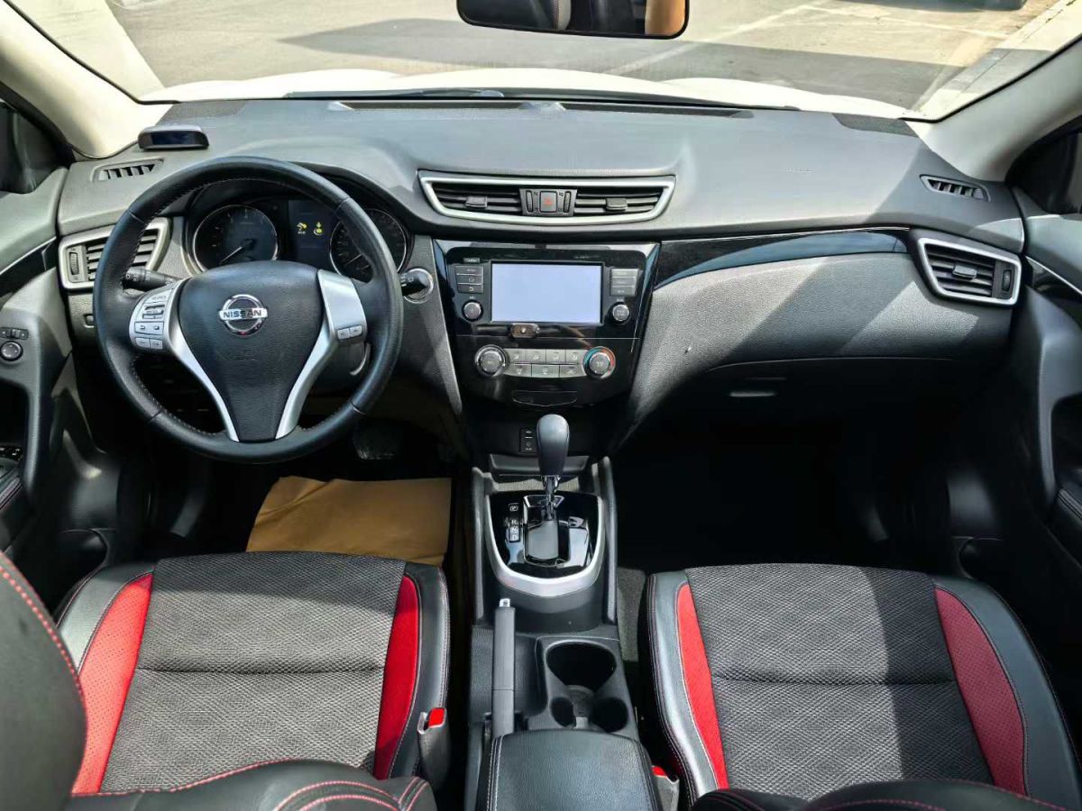 日產(chǎn) 勁客  2018款 1.5L CVT智聯(lián)尊享版圖片