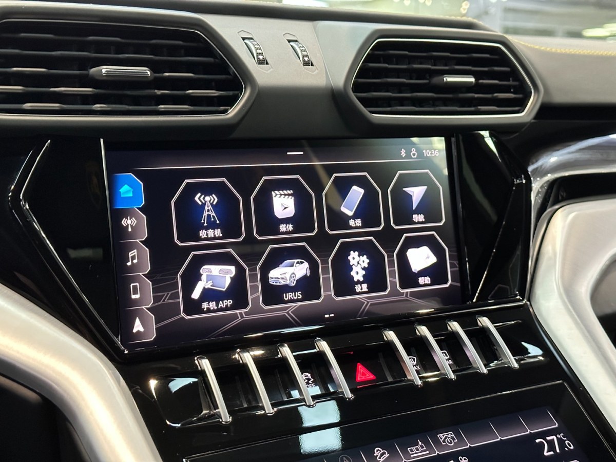 兰博基尼 Urus  2018款 4.0T V8图片