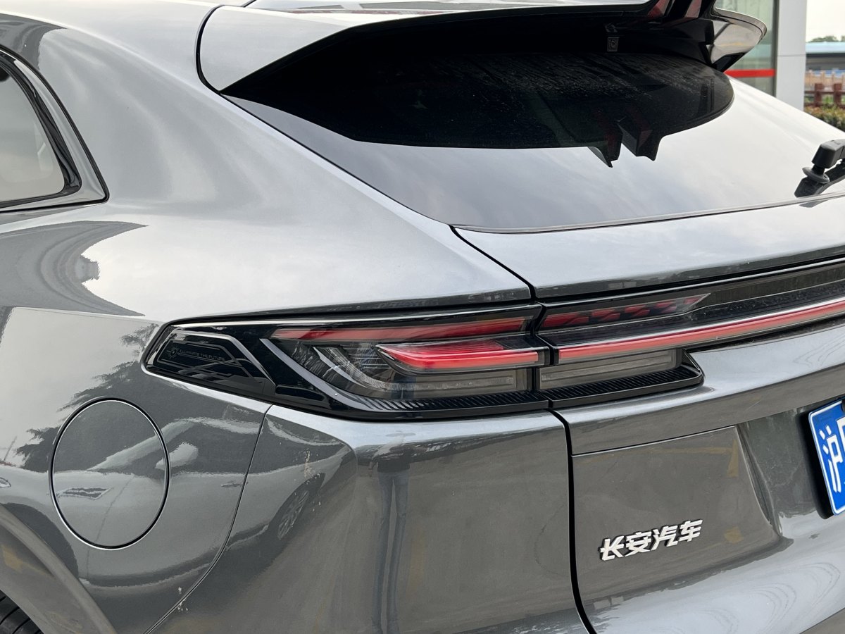 長(zhǎng)安 長(zhǎng)安UNI-K  2021款 2.0T 尊貴型圖片