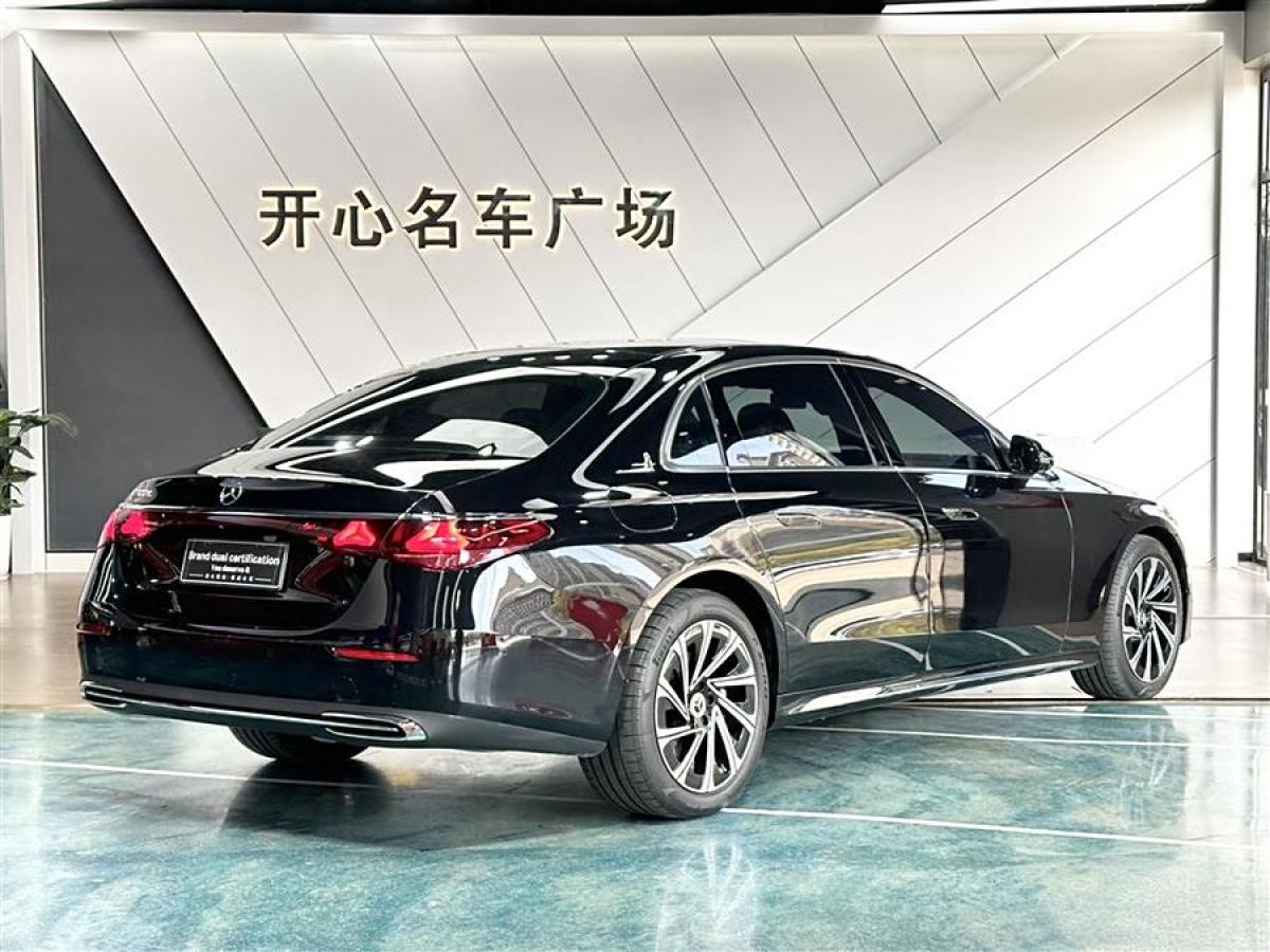 奔馳 奔馳E級(jí)  2024款 E 300 L 豪華型圖片