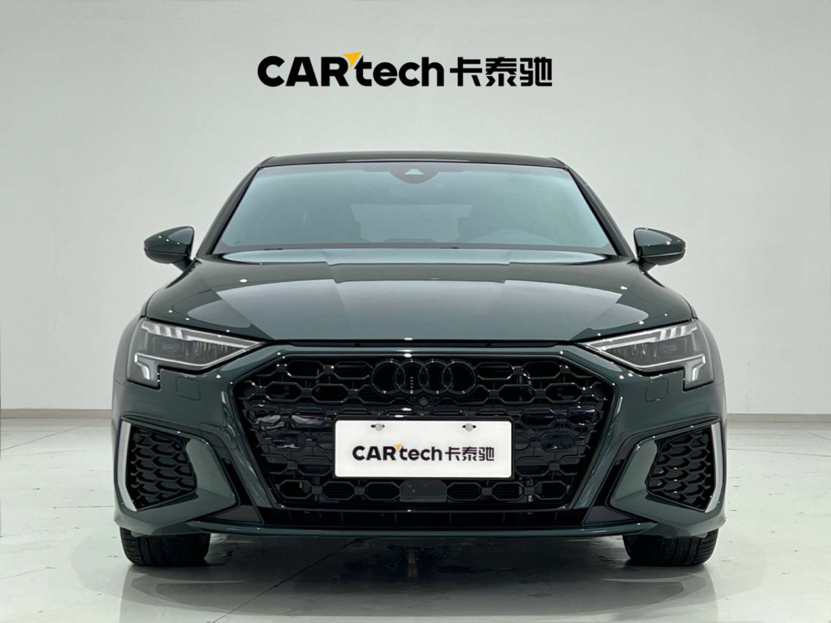 奧迪 奧迪A3  2023款 A3L Limousine 35 TFSI 時(shí)尚運(yùn)動(dòng)型圖片