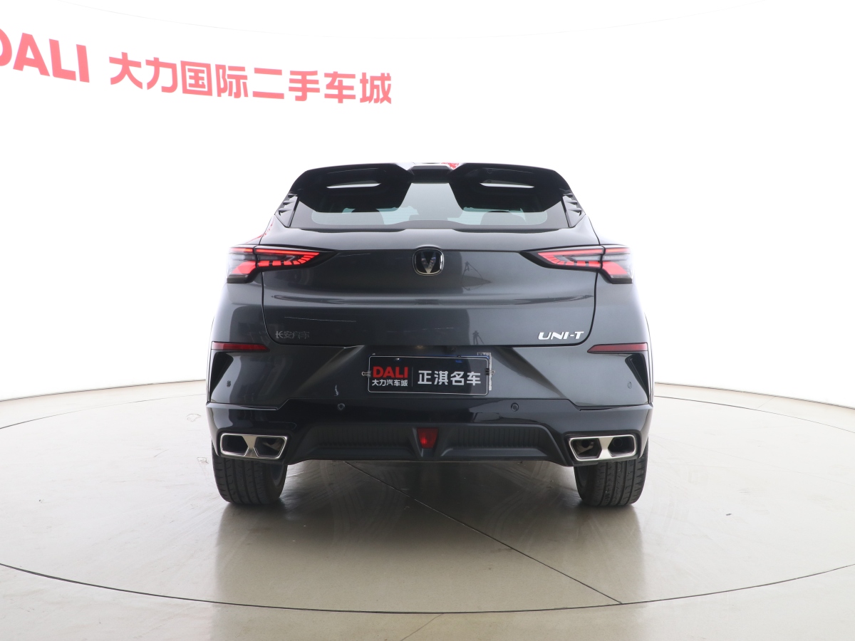 2023年8月長(zhǎng)安 UNI-T  2022款 1.5T 運(yùn)動(dòng)版 尊貴型