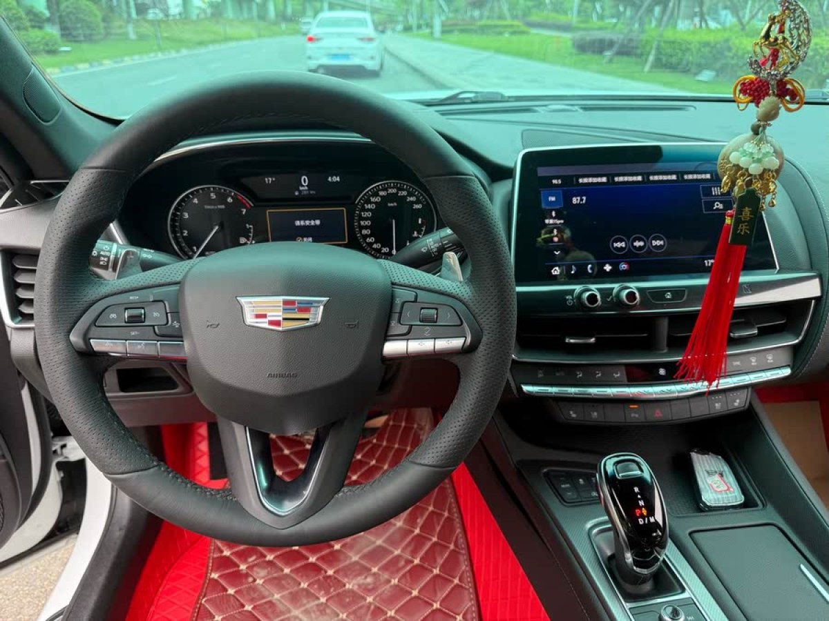 凱迪拉克 CT5  2021款 28T 領(lǐng)先運(yùn)動(dòng)型圖片