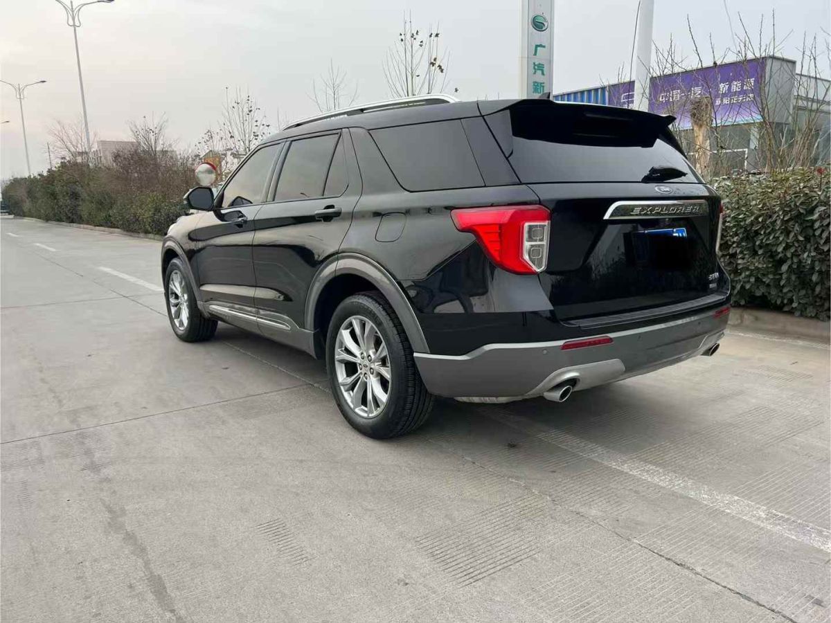 福特 探險(xiǎn)者 圖片