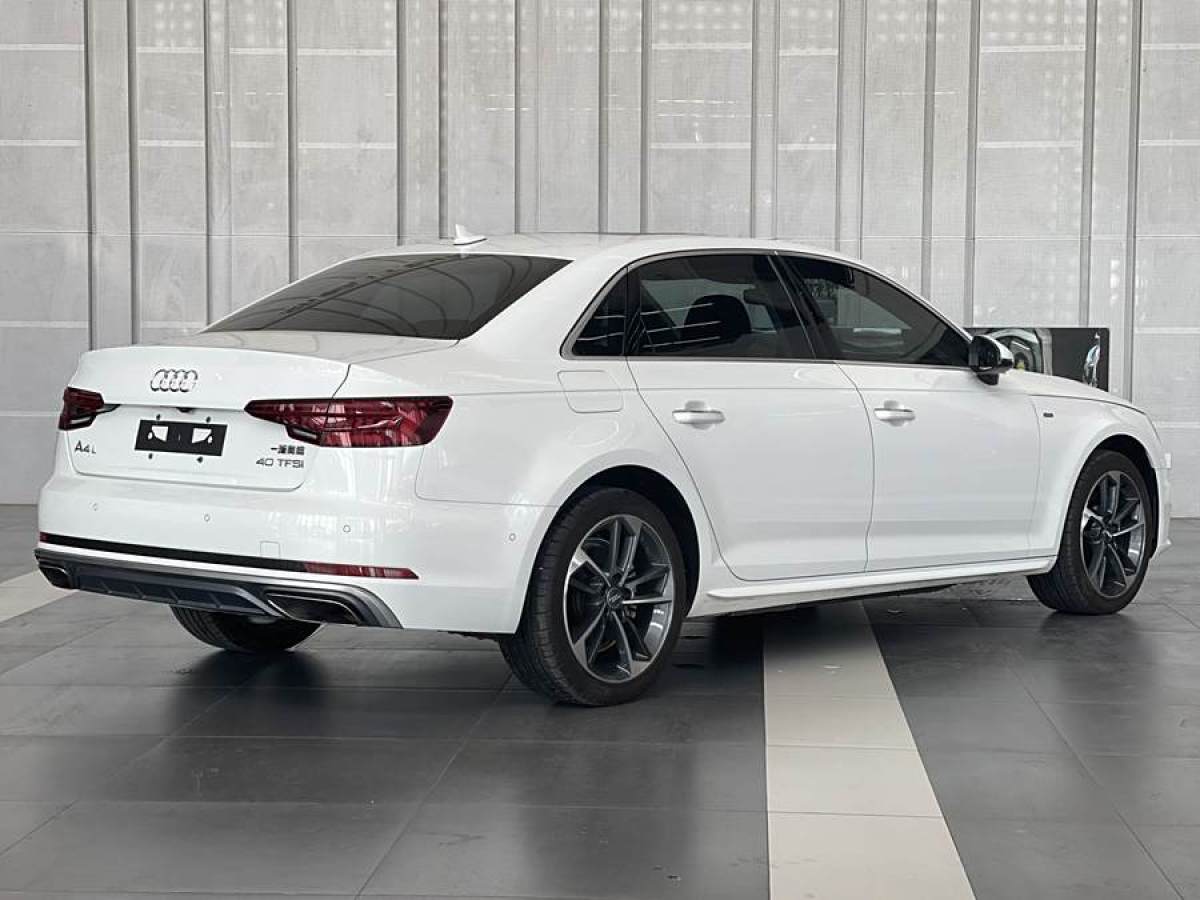 2019年4月奧迪 奧迪A4L  2019款 40 TFSI 時尚型 國V