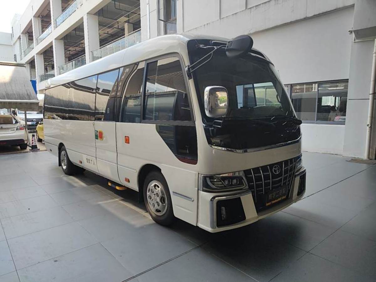 豐田 柯斯達(dá)  2019款 4.0L高級(jí)車GRB53L-ZCMSK 20座特別版9GR圖片