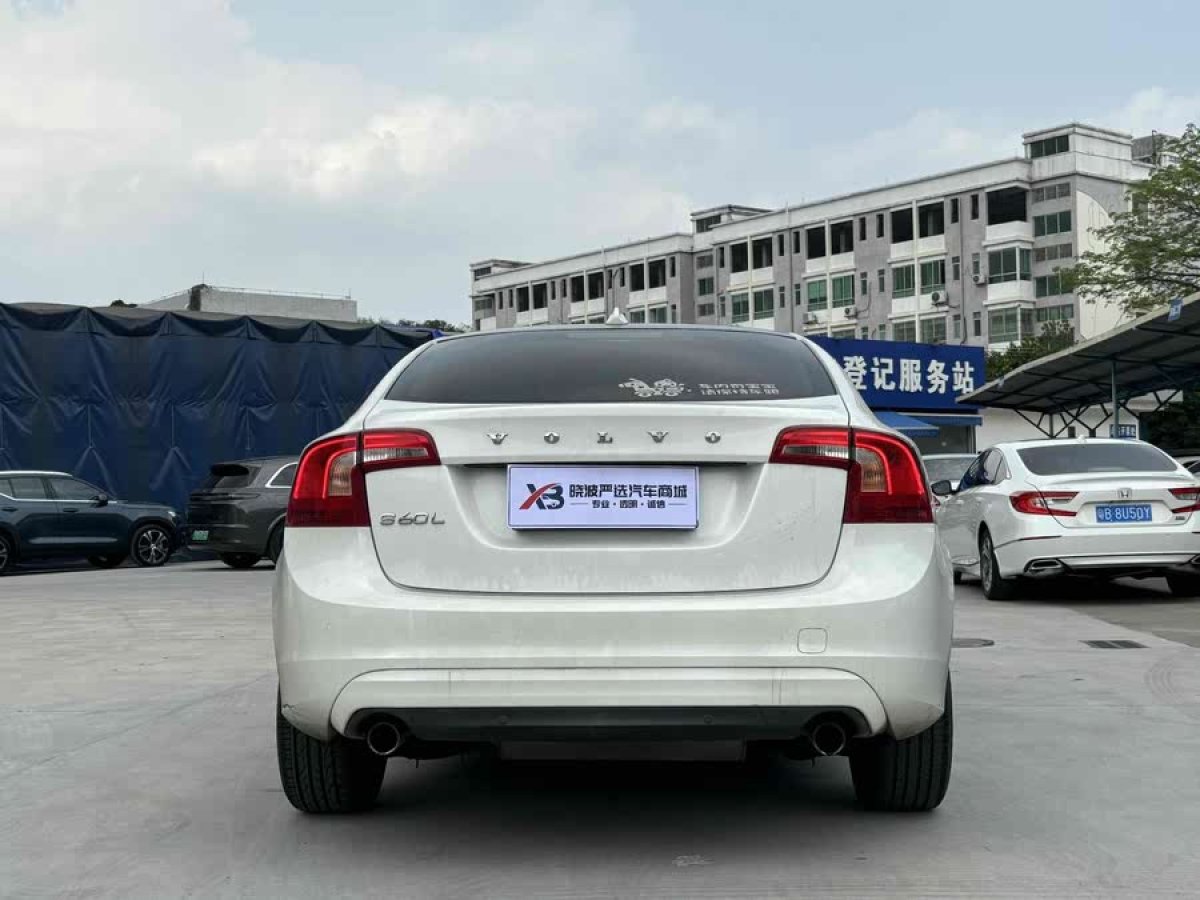 沃爾沃 S60  2017款 L 1.5T T3 智行版圖片
