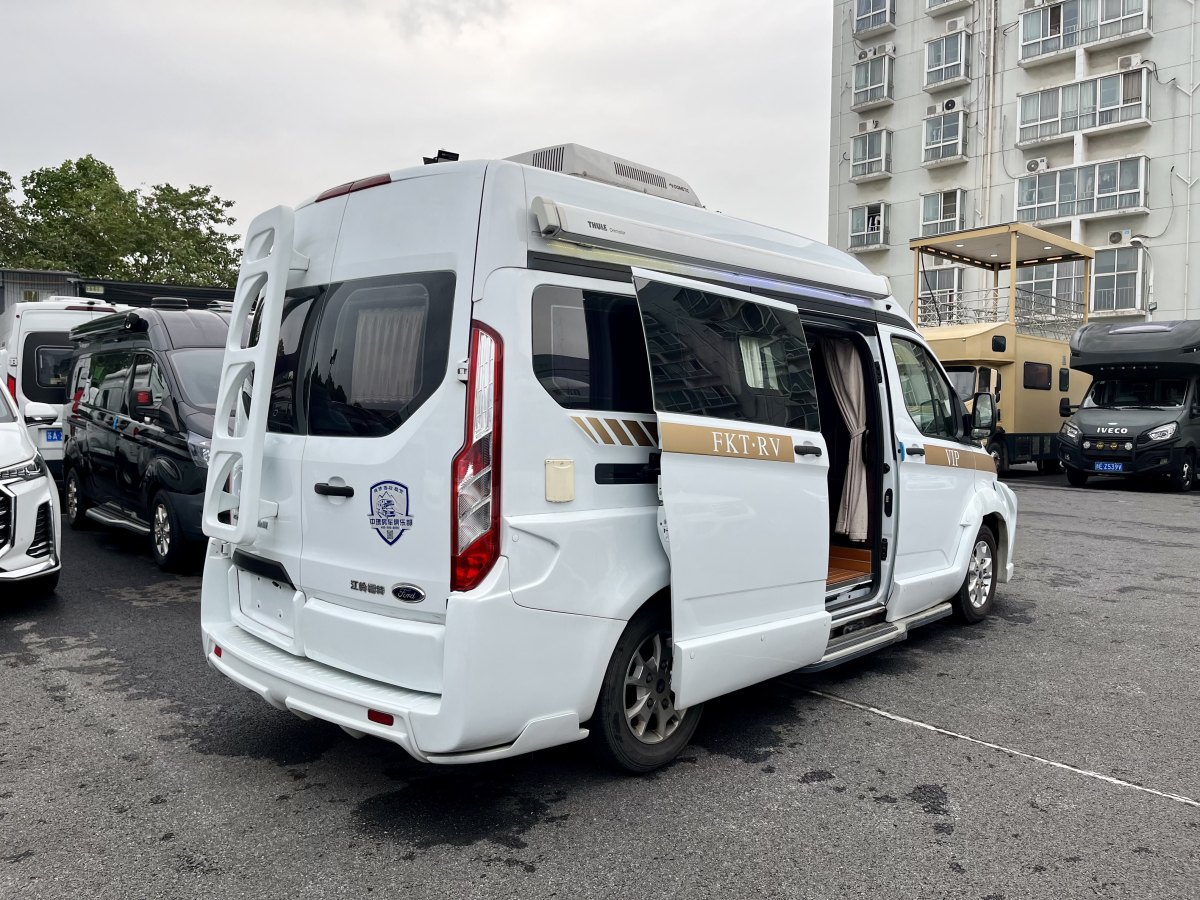 東風 御風房車  C型房車圖片