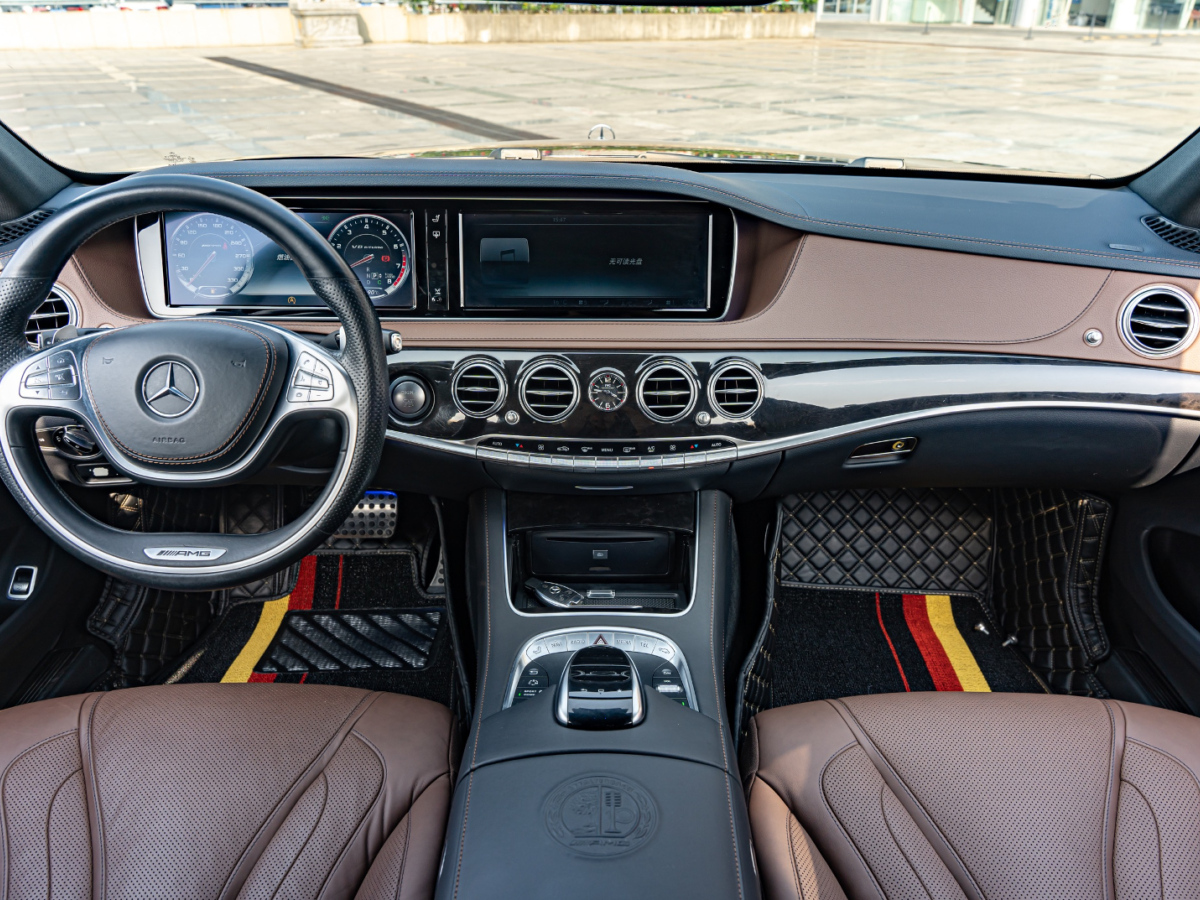 奔驰 奔驰S级AMG  2015款 AMG S 63 L 4MATIC图片