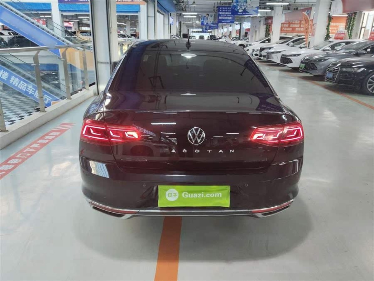 大眾 邁騰  2020款 330TSI DSG 領(lǐng)先型圖片