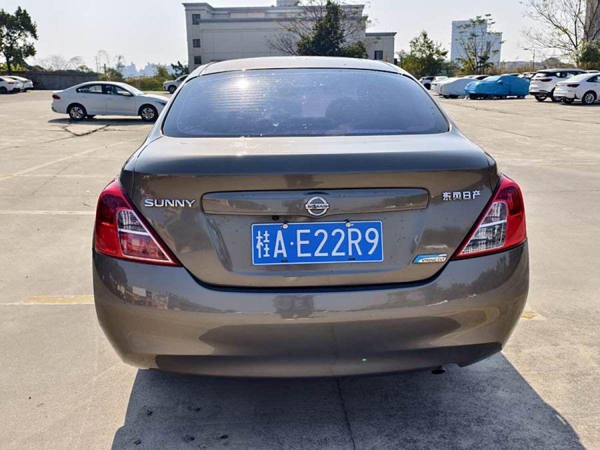 日產(chǎn) 陽光  2011款 1.5XE CVT舒適版圖片